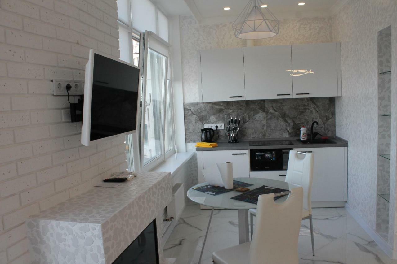 M&P Vip Appartments In Arkadia 오데사 외부 사진