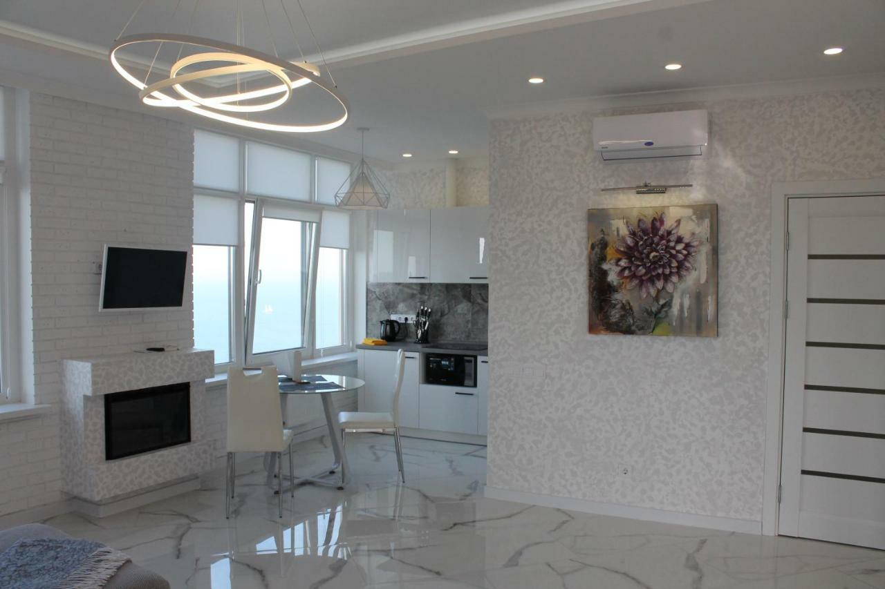 M&P Vip Appartments In Arkadia 오데사 외부 사진